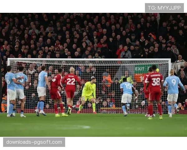 贝蒂斯前锋威廉-若泽点球中柱，错失绝杀比赛机会